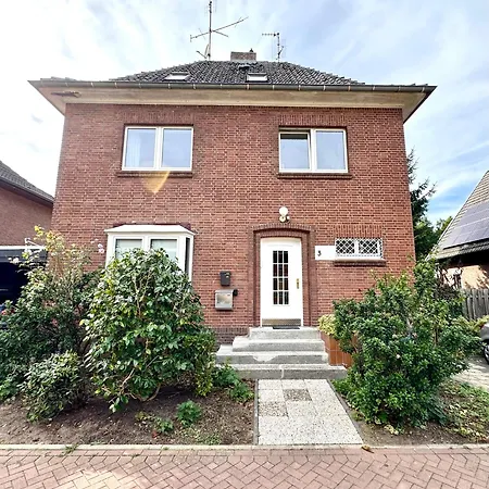 Huegelhaus - Gemuetliche Mit Balkon إميريش