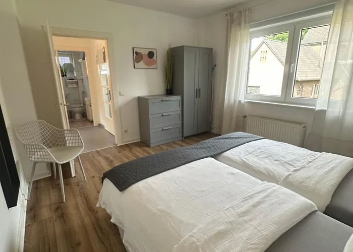 Huegelhaus - Gemuetliche Mit Balkon